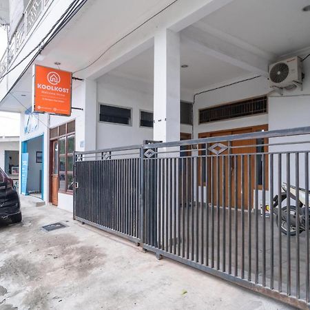 KoolKost @ Harapan Jaya Bekasi Hotel Bagian luar foto